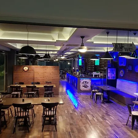 月瑞纳普公寓酒店 圣纳帕