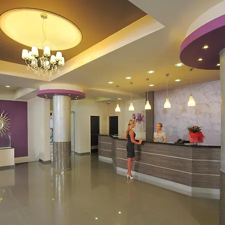公寓式酒店 月瑞纳普公寓酒店